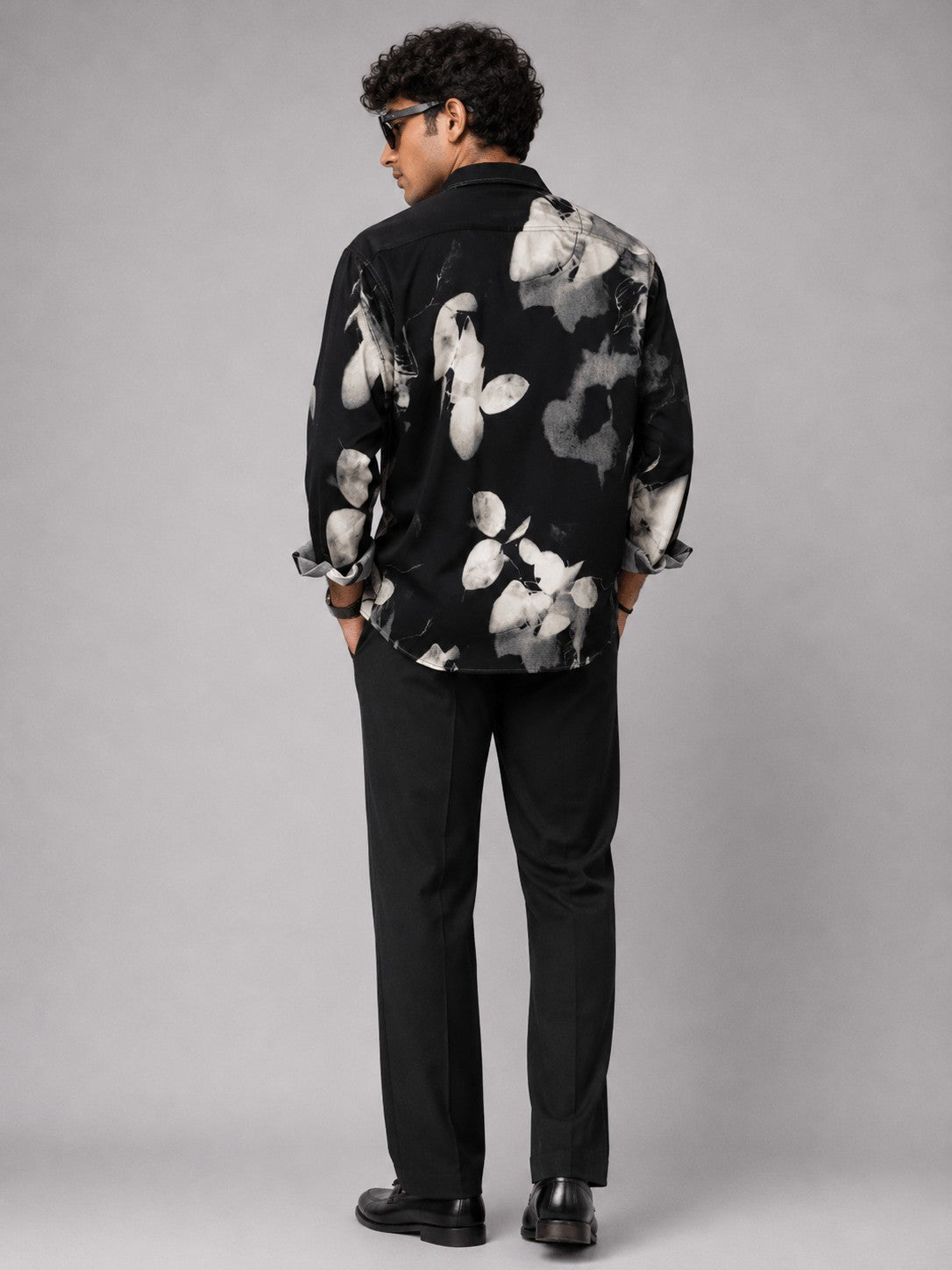Men's Black Abstract Print Casual Shirt