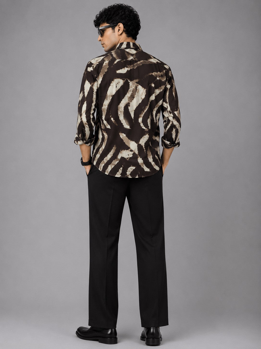 Men's Brown Abstract Print Casual Shirt