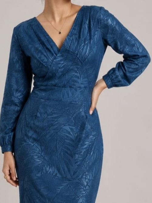 Women's Blue Textured V-Neck Midi Bodycon Dress