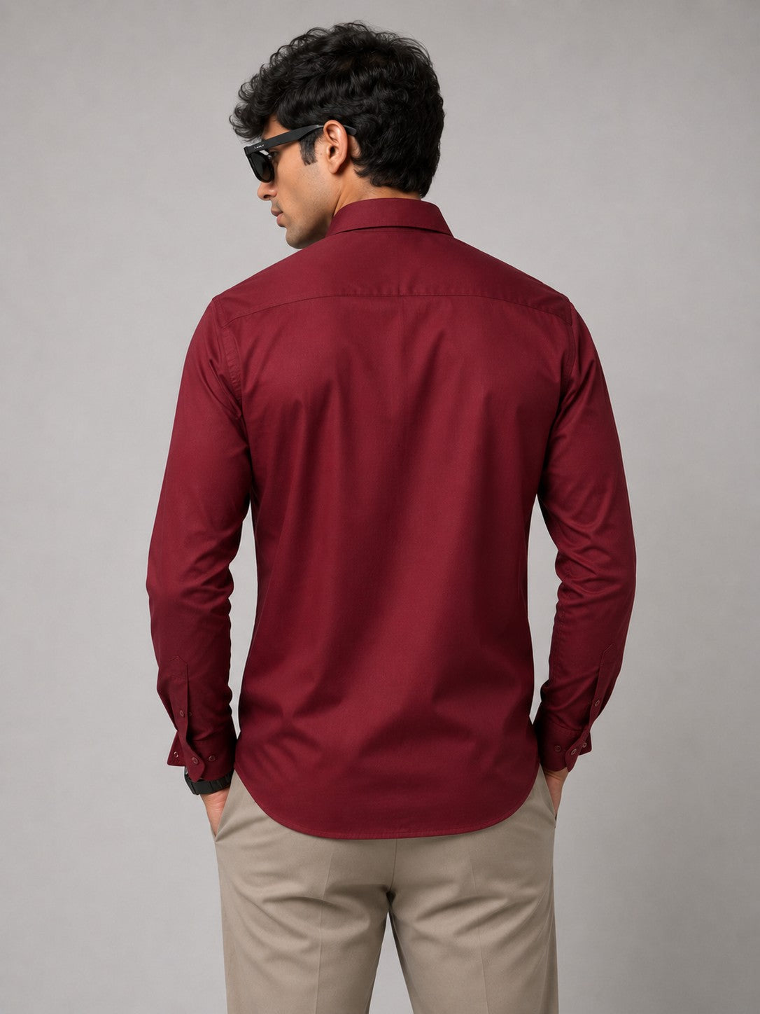 Men's Maroon Solid Casual Shirt